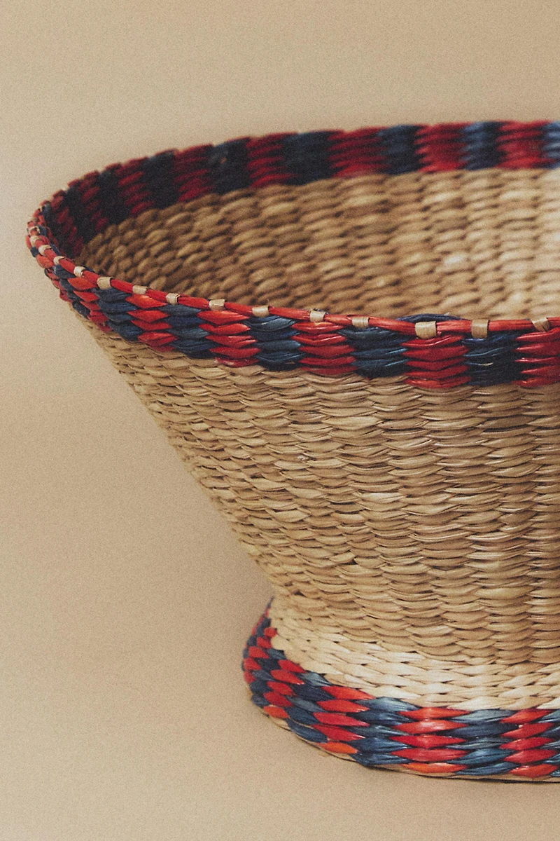 CONTRAST SEAGRASS BASKET