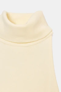 HIGH NECK SLEEVELESS TOP