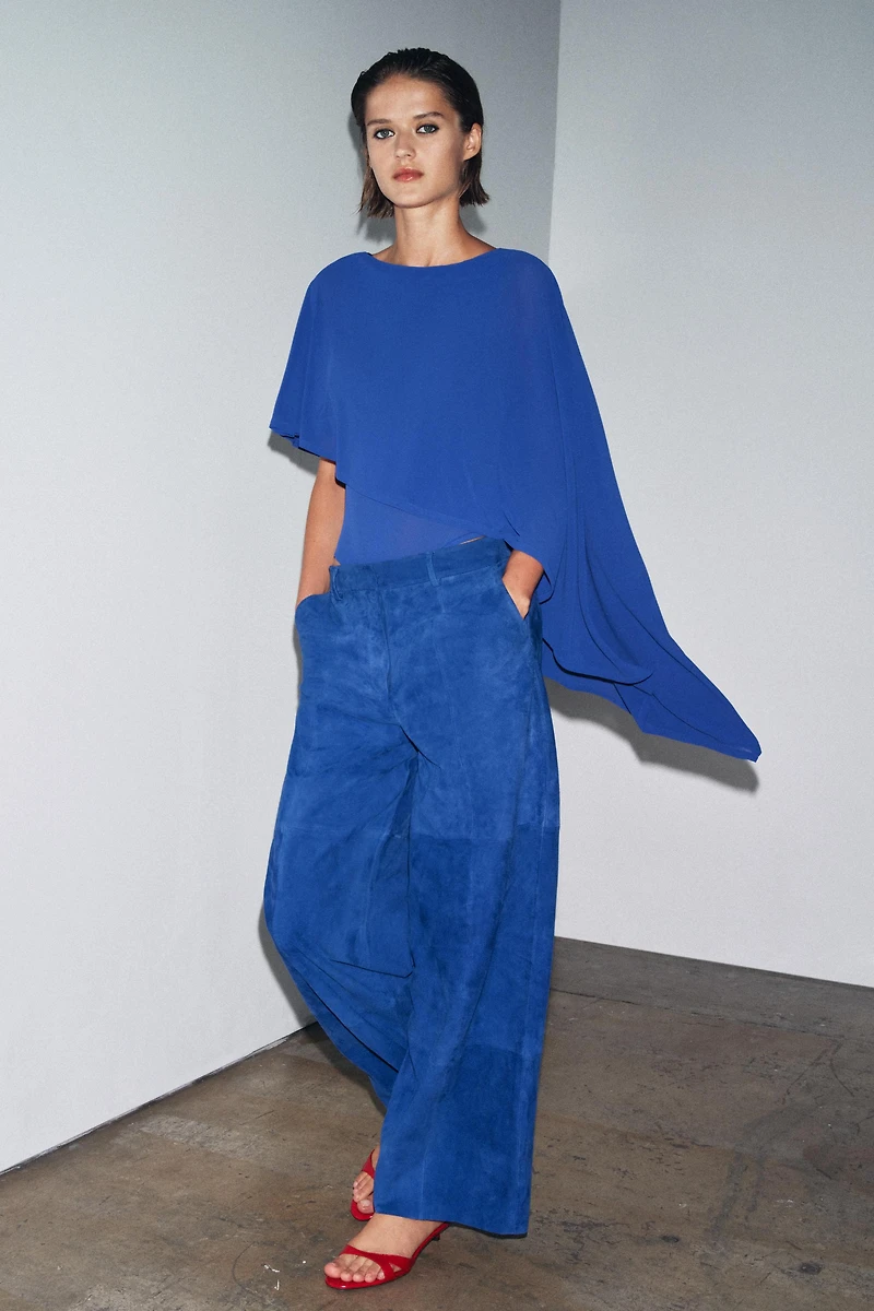 BODY CAPE ASYMÉTRIQUE