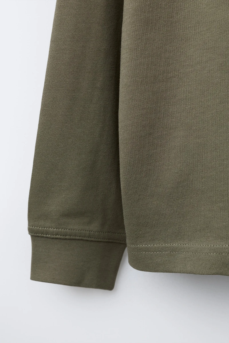 T-SHIRT LOURD À INSCRIPTION BRODÉE