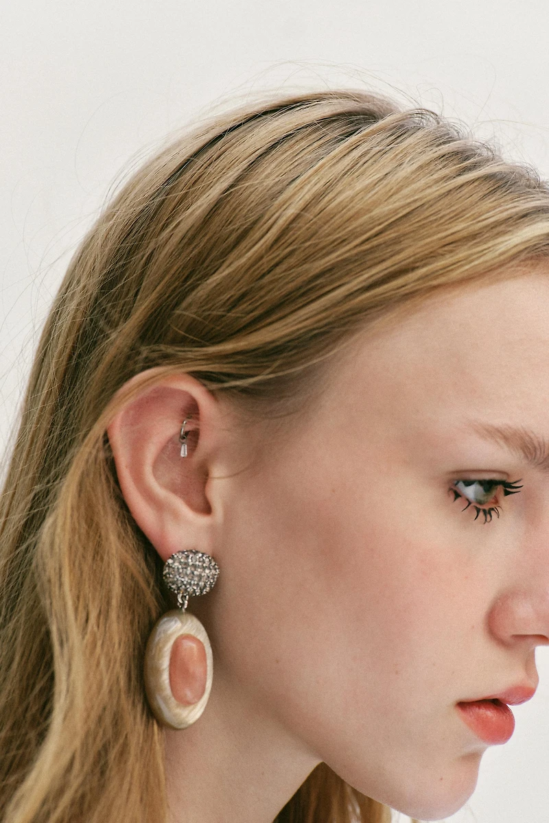 SPARKLY STONE EARRINGS