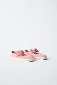 BAREFOOT SNEAKERS