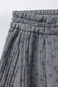 JUPE-CULOTTE TEXTURÉE À FLEURS