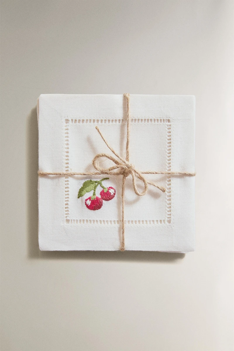 RAMIE FRUIT COASTERS (PACK OF 4)