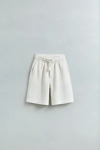 SLIM FIT TEXTURED TOWEL SHORTS