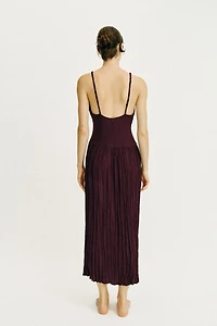 ROBE MI-LONGUE AVEC ACCESSOIRES