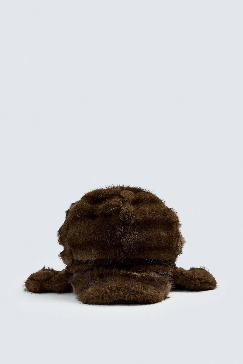 GOOFY EARS FAUX FUR CAP HARRY LAMBERT FOR ZARA X DISNEY