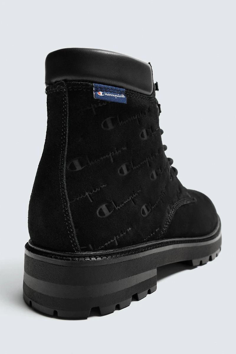 BOTTES EN CUIR AVEC LACETS CHAMPION ® X ZARA