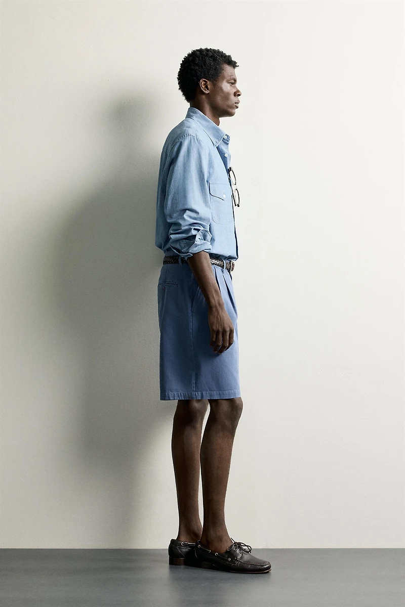 PLEATED REGULAR FIT BERMUDA SHORTS