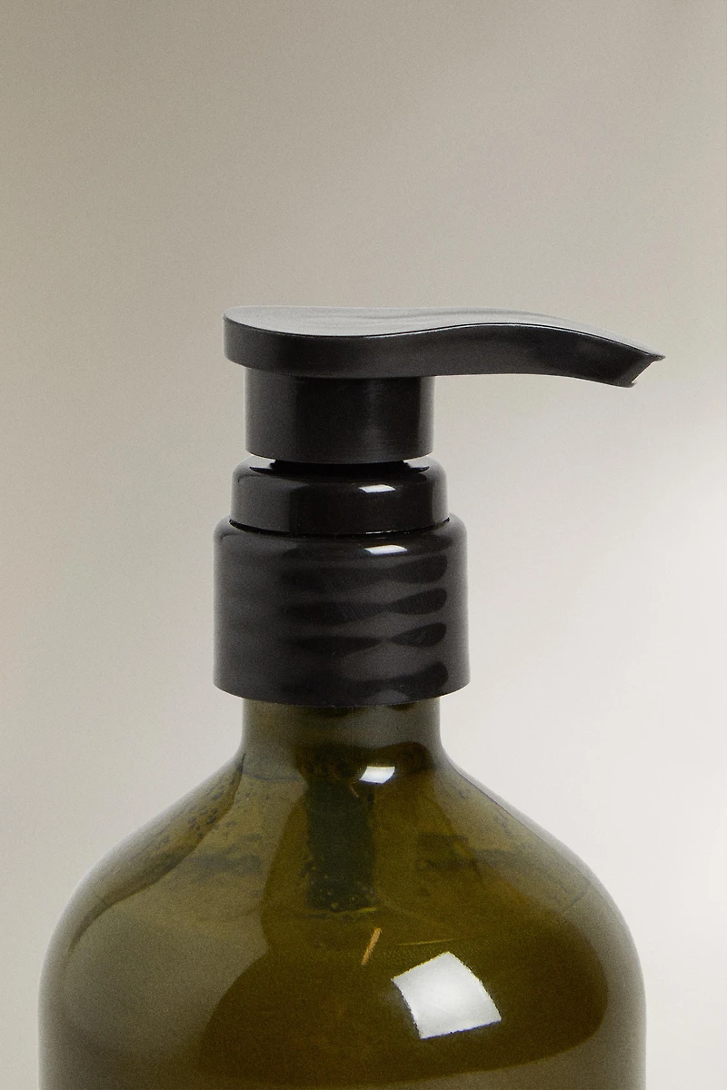 (500 ML) SAVON LIQUIDE POUR LES MAINS BASILICUM
