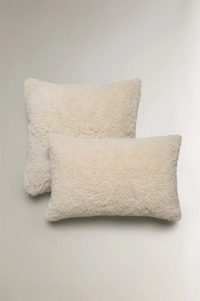 FAUX FUR THROW PILLOW COVER