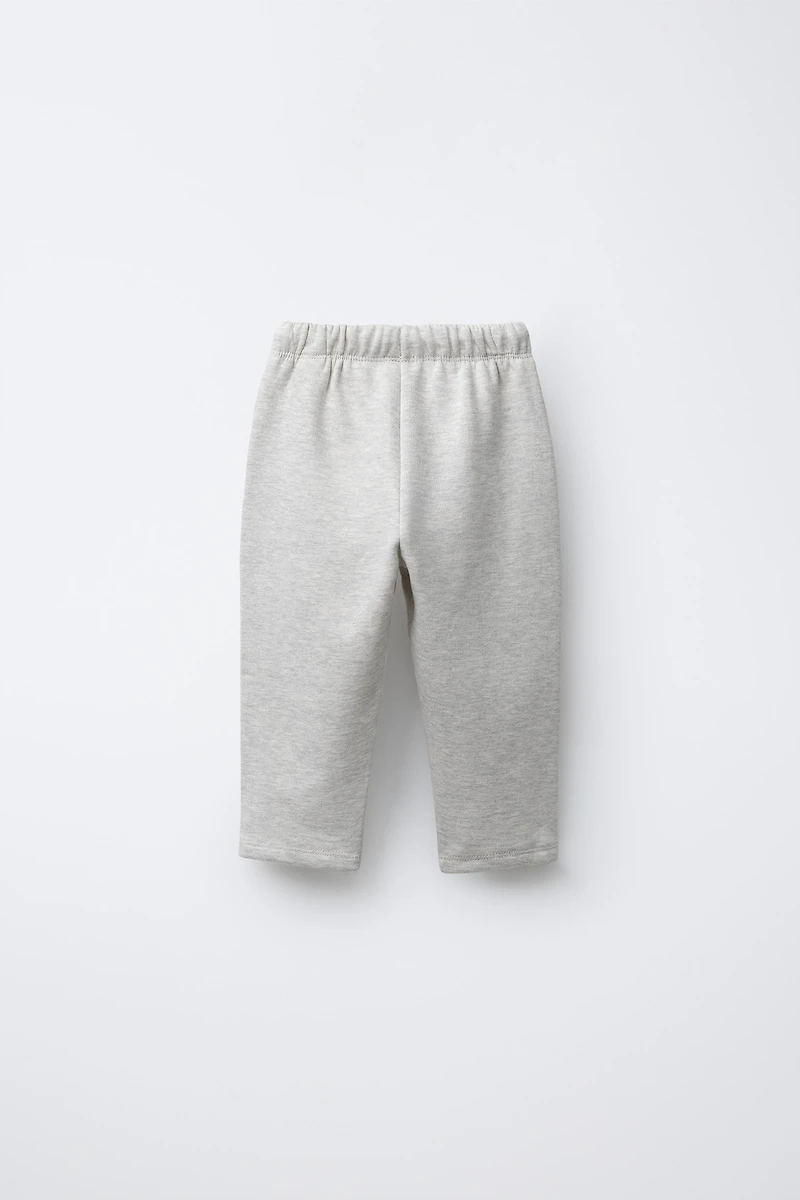 PANTALON MOLLETON À POCHES IMPRIMÉ