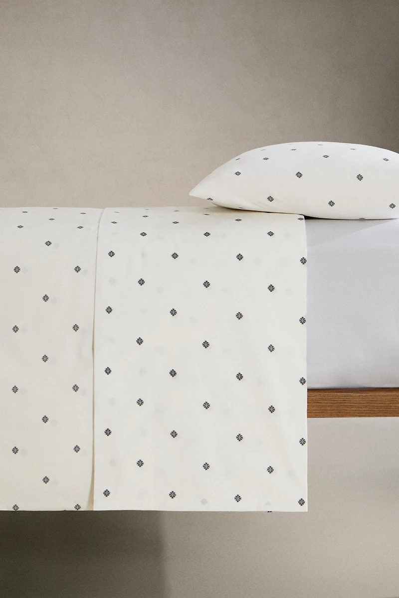 FLORAL PRINT DUVET COVER