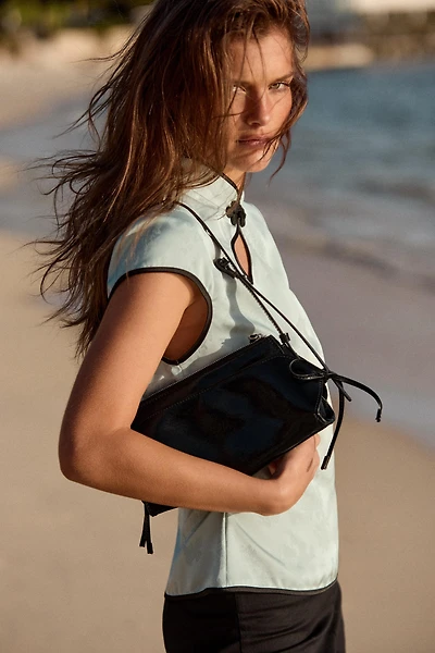 SAC PORTÉ ÉPAULE À LACETS