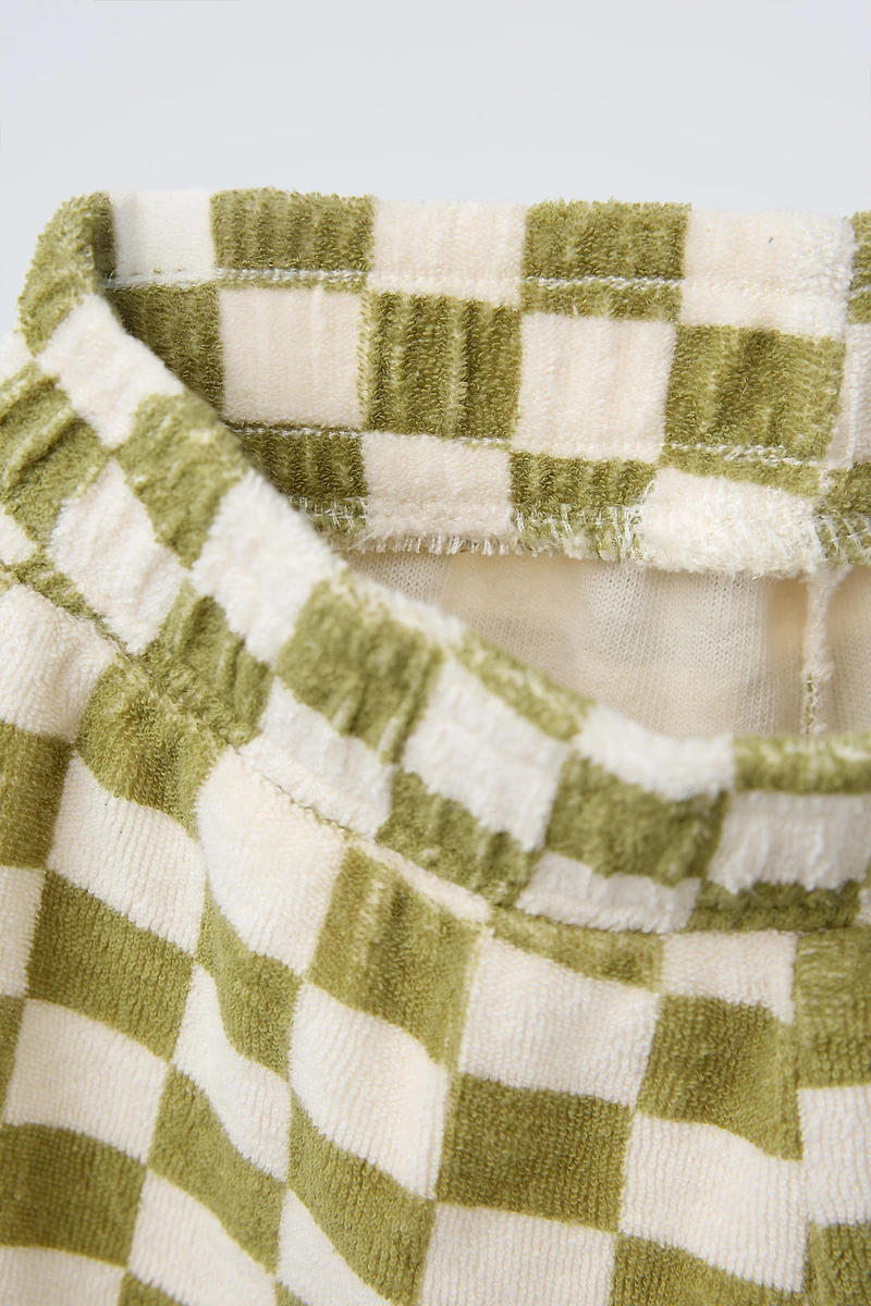 CHECKERBOARD T-SHIRT AND BERMUDA JOGGING SET