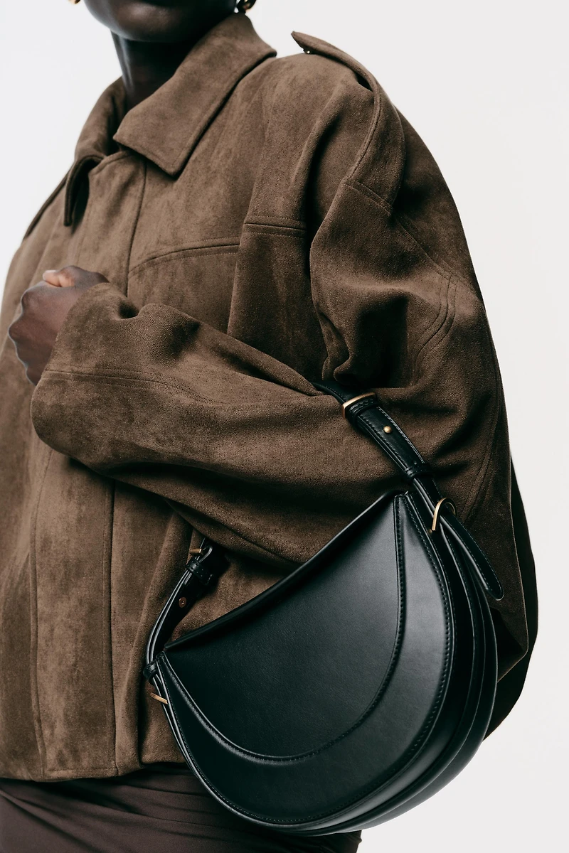 FLAP CROSSBODY BAG
