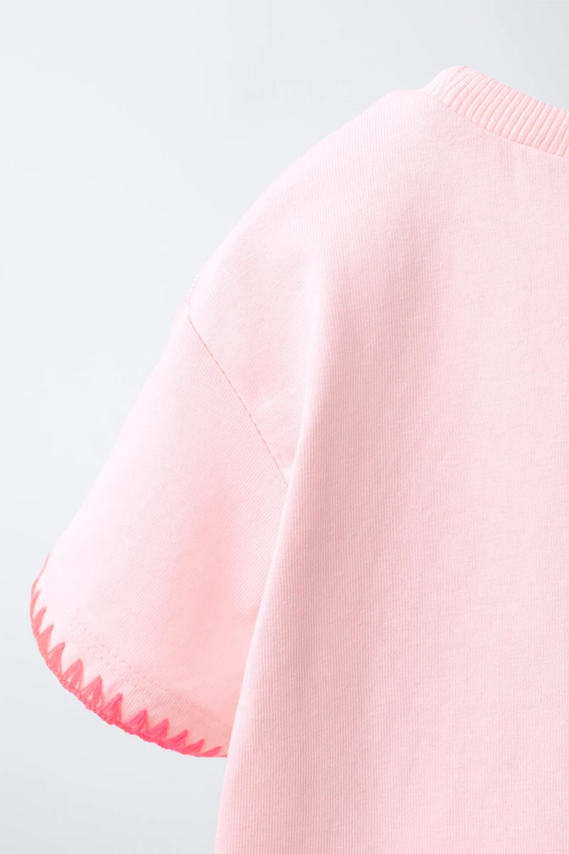 EMBROIDERED T-SHIRT
