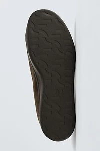 LEATHER SNEAKERS