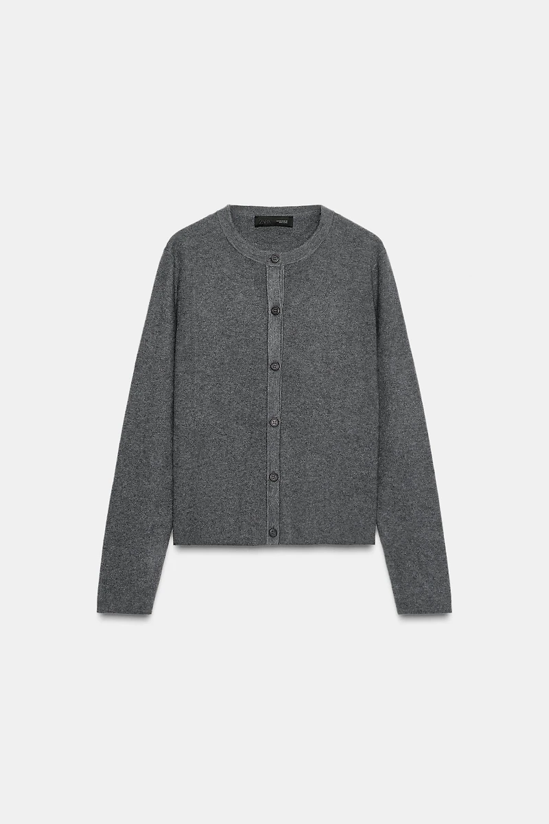 BASIC KNIT BUTTON CARDIGAN