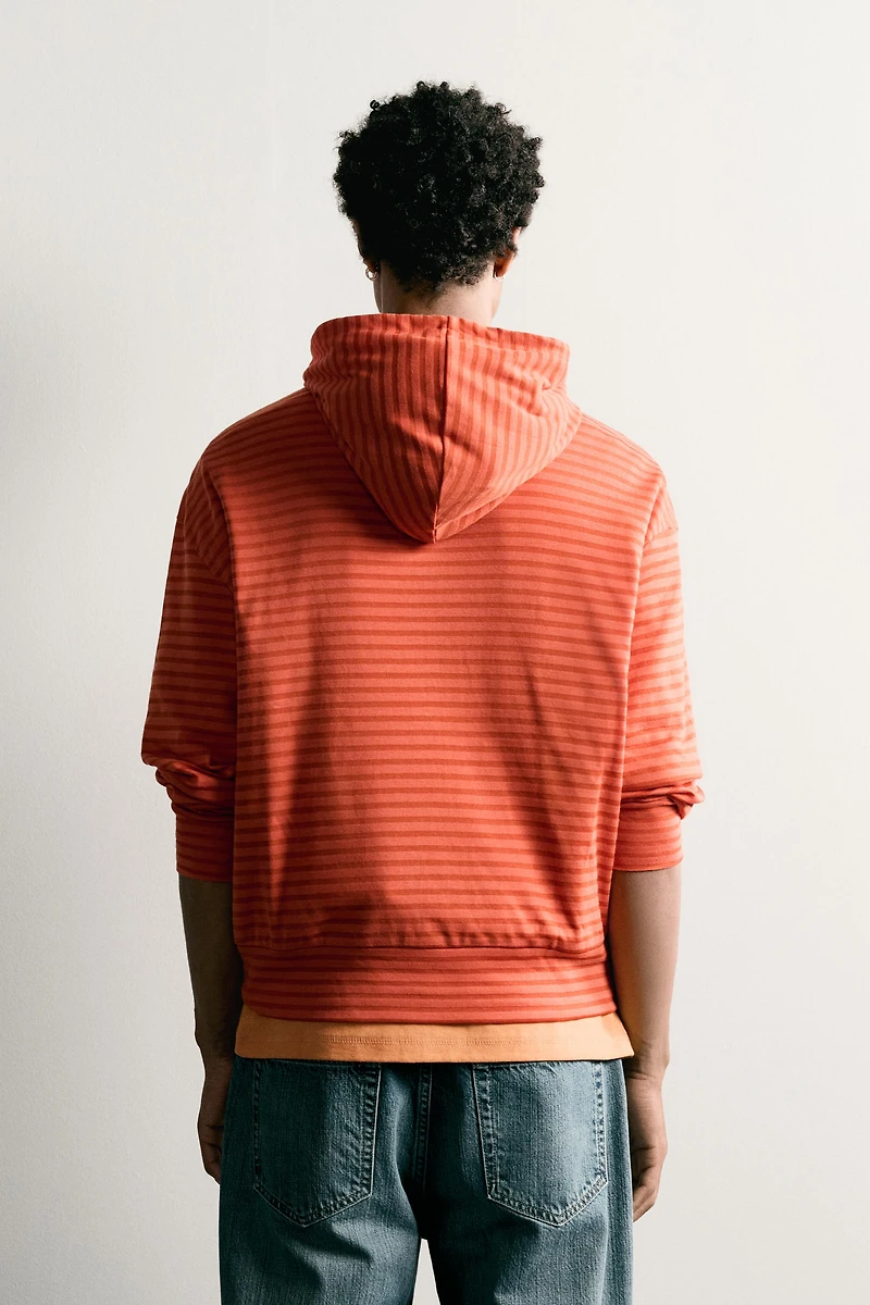 STRIPED HOODED SWEATSHIRT