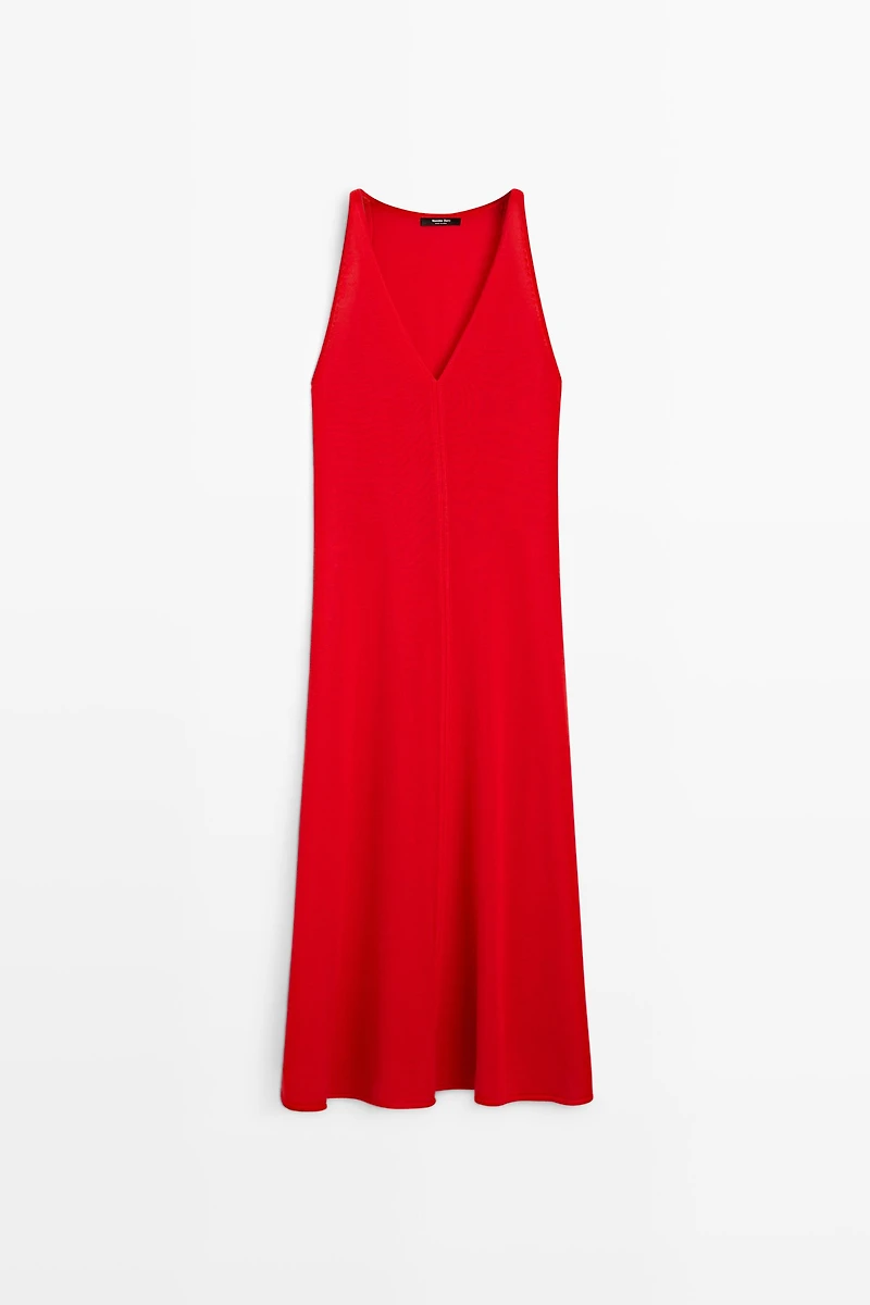 V-neck knit midi dress