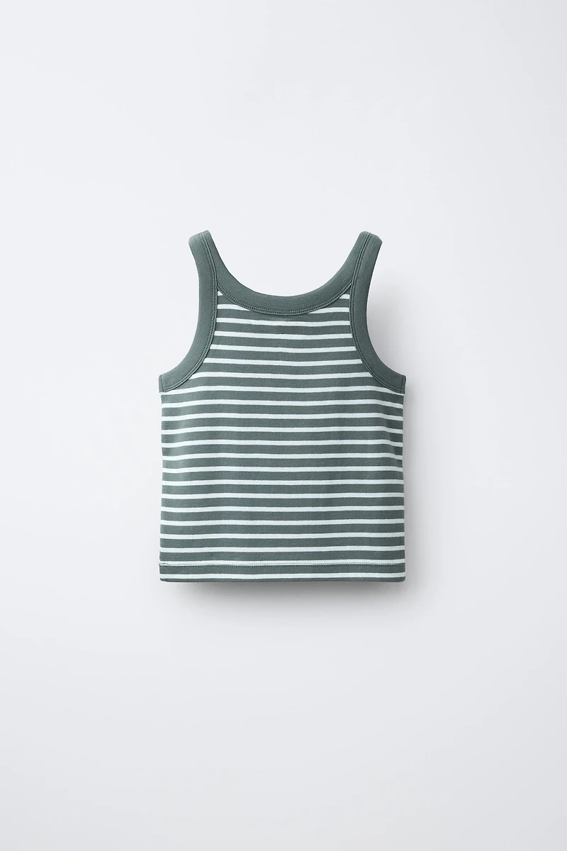 STRIPED APPLIQUÉ TOP
