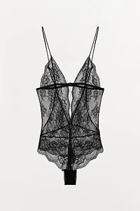 LACE BACK BODYSUIT