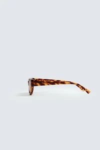 RECTANGULAR SUNGLASSES