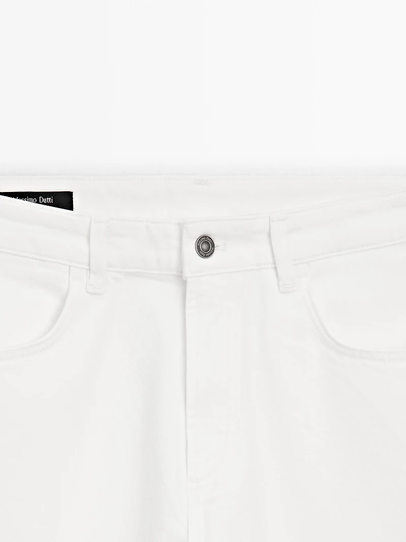 Slim fit jeans
