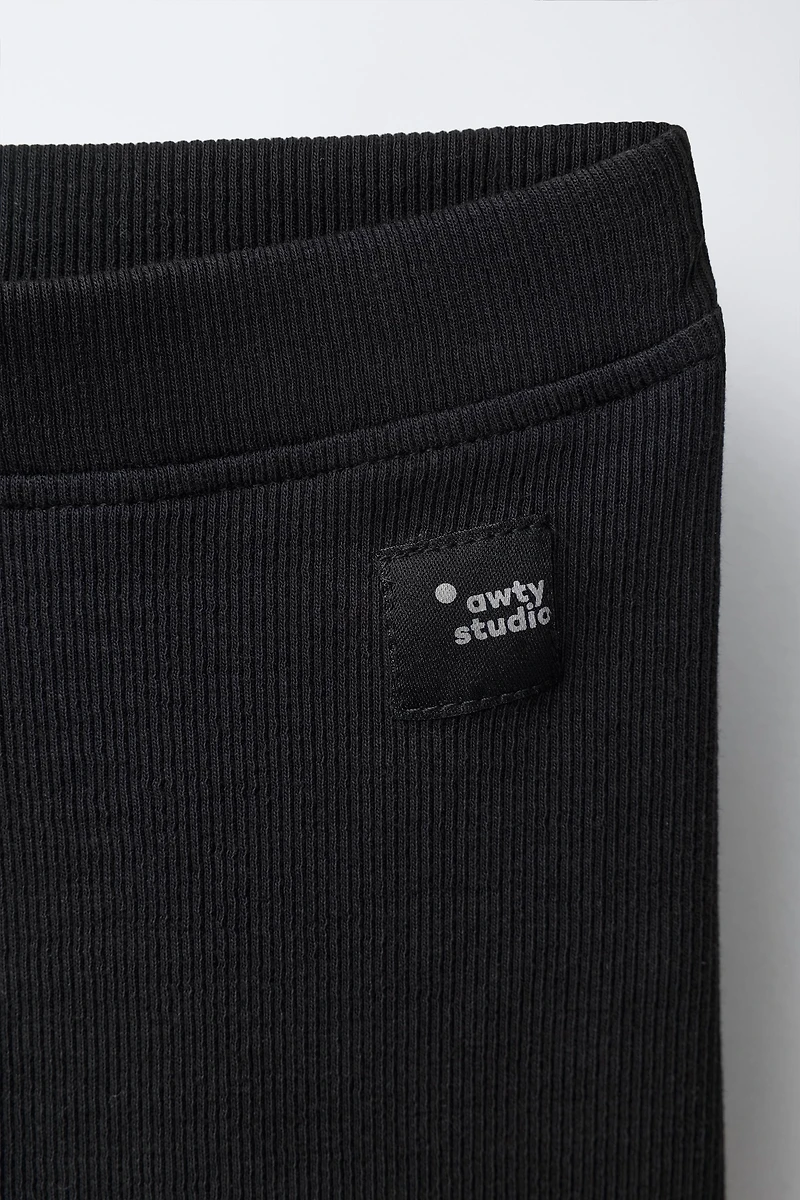RIBBED CYCLIST LEGGINGS