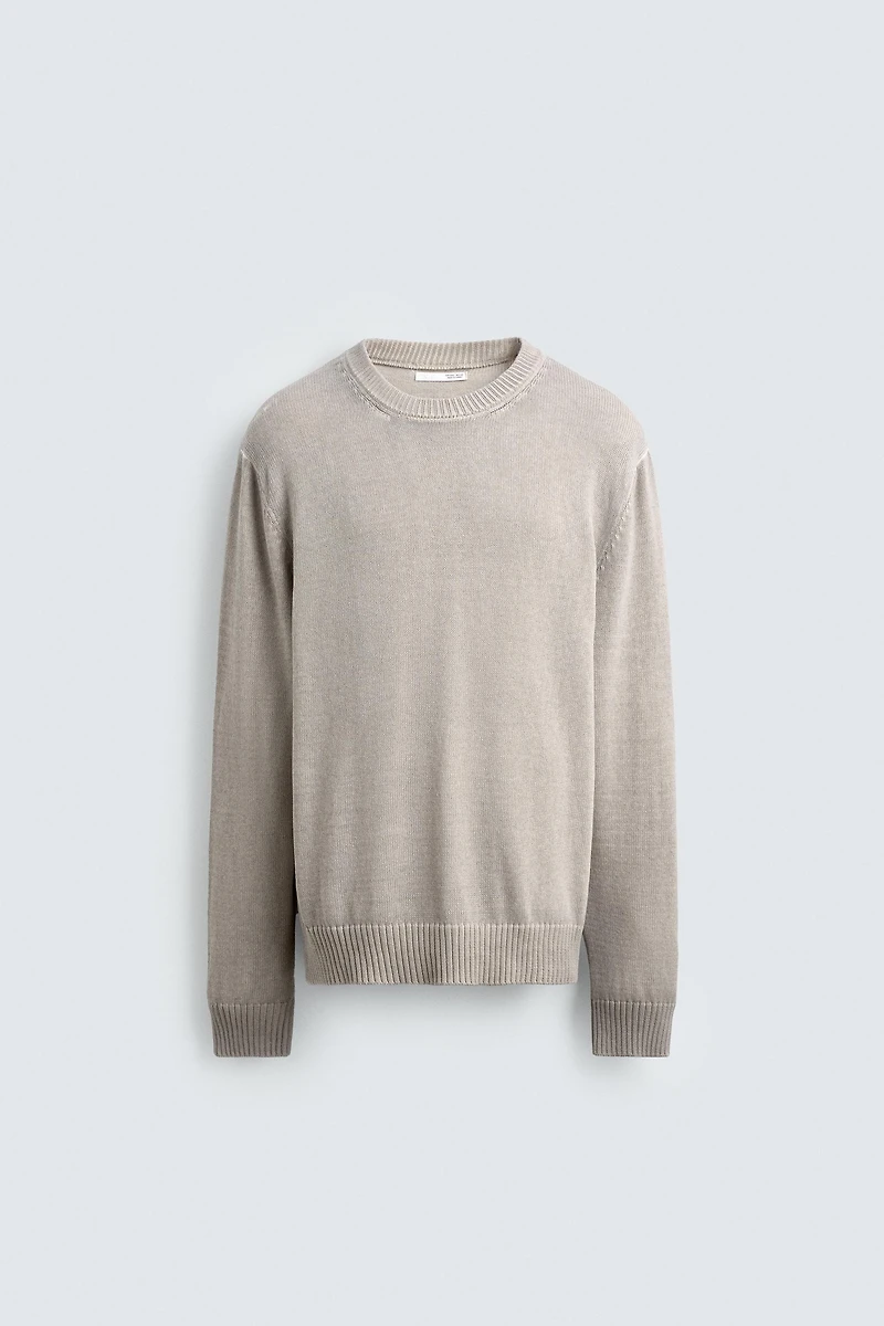 WASHED EFFECT TEXTURED SWEATER