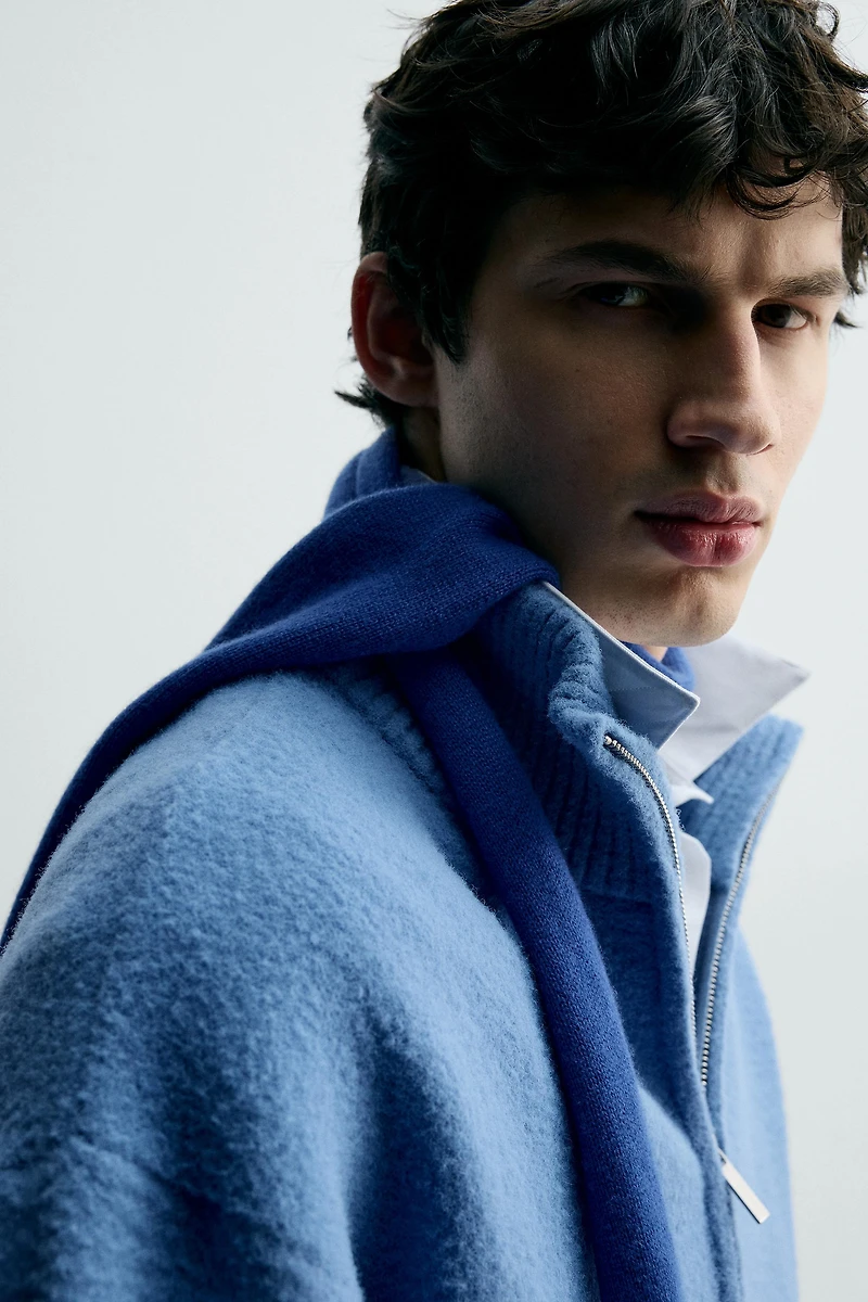 PULL TEXTURÉ COUPE BOXY