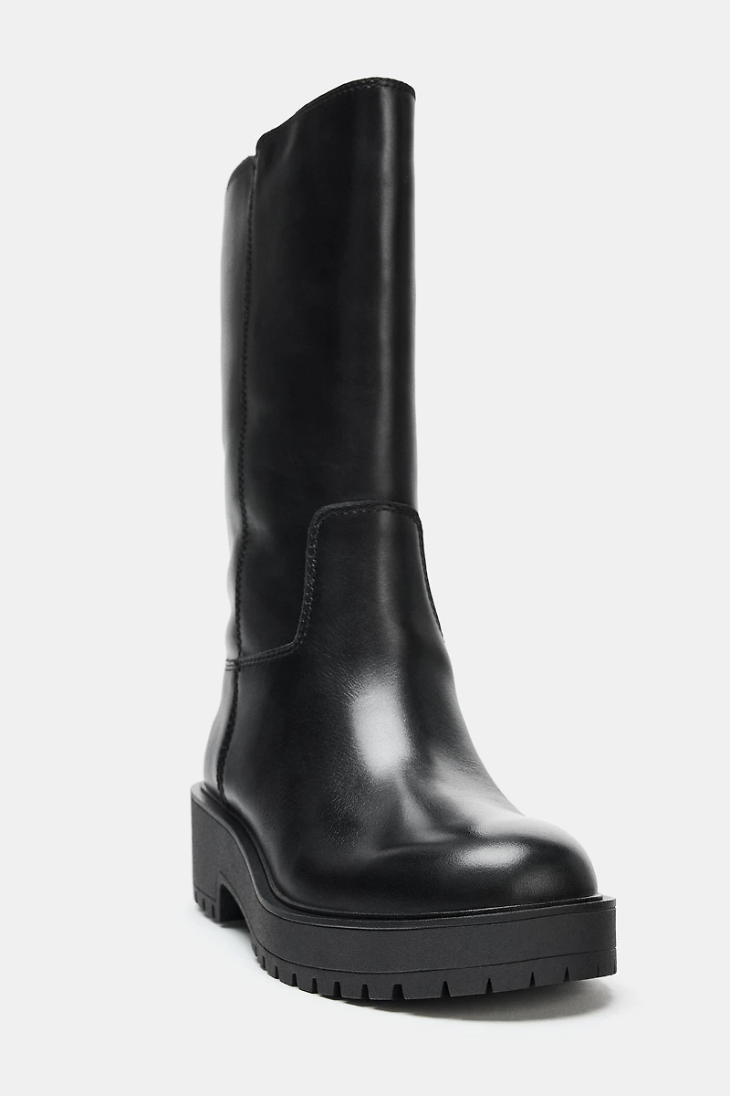 WATER REPELLENT LEATHER BOOTS WITH LUG SOLES