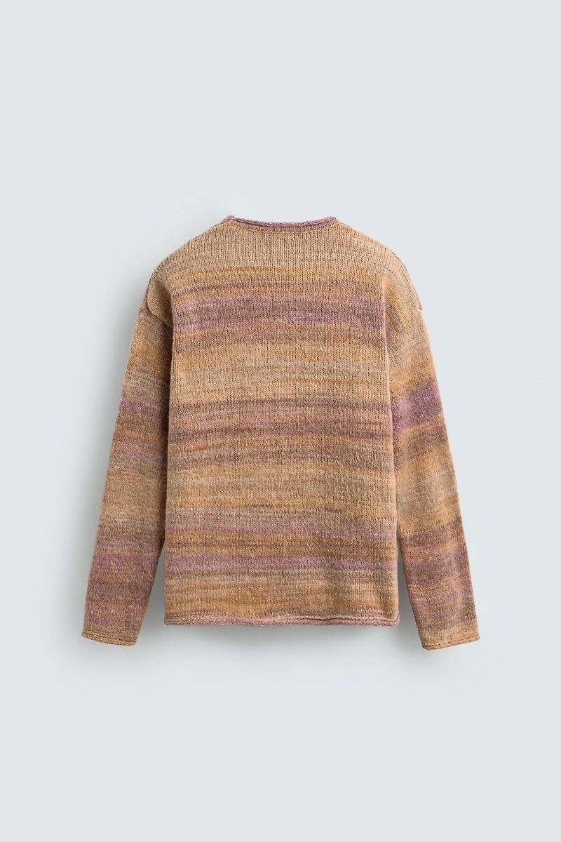 ABSTRACT PRINT JUMPER