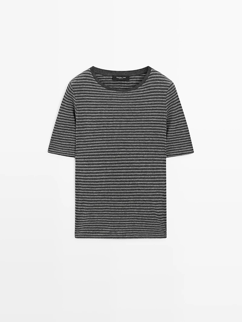 Short sleeve striped shirt