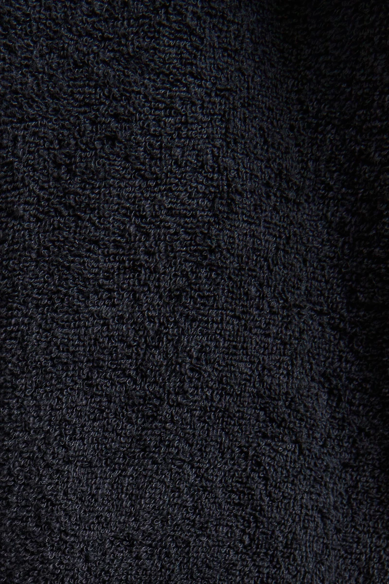 HOODED BATHROBE (360 GXM²)