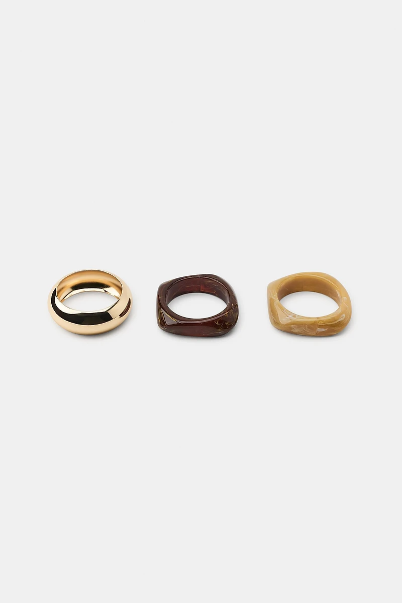 THREE-PACK OF RIGID METAL BRACELETS