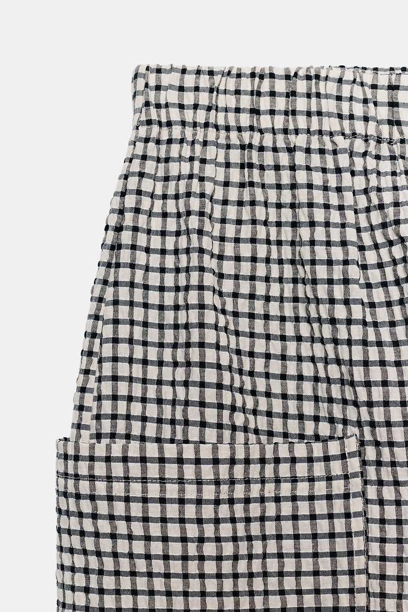 PANTALON À TAILLE ÉLASTIQUE ET CARREAUX