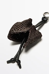 Raffia tulip charm