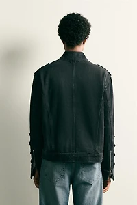 CROPPED FIT TAB DETAIL JACKET