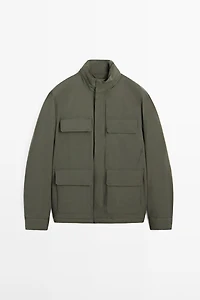 Water-repellent puffer jacket with pockets