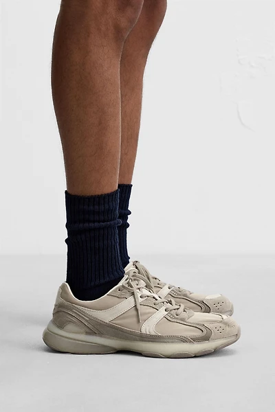 RIBBED SOCKS