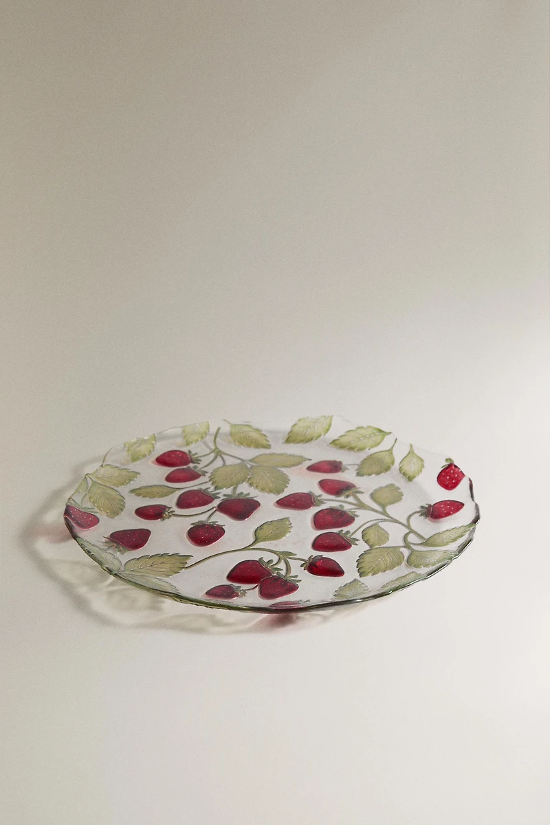 STRAWBERRY SERVICE PLATE