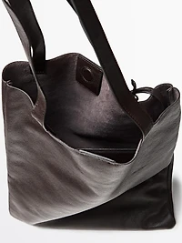 Nappa leather tote bag with clutch detail