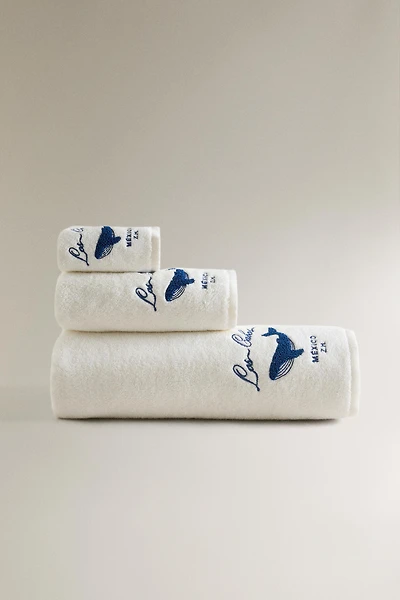 SERVIETTE DE BAIN BRODERIE BALEINE