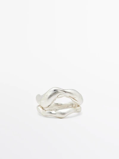 Abstract metal ring