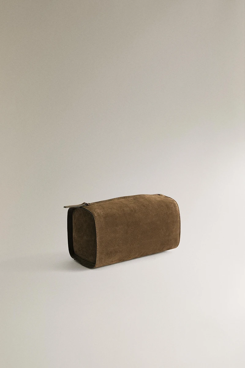 TROUSSE DE TOILETTE CUIR