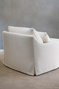LOVESEAT 01 BOUCLÉ COVER