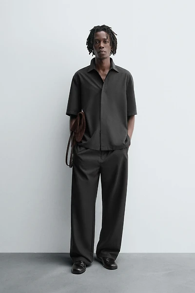 RELAXED FIT FLOWY SHIRT