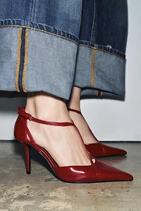 CHAUSSURES À TALONS ET BRIDES EN CUIR